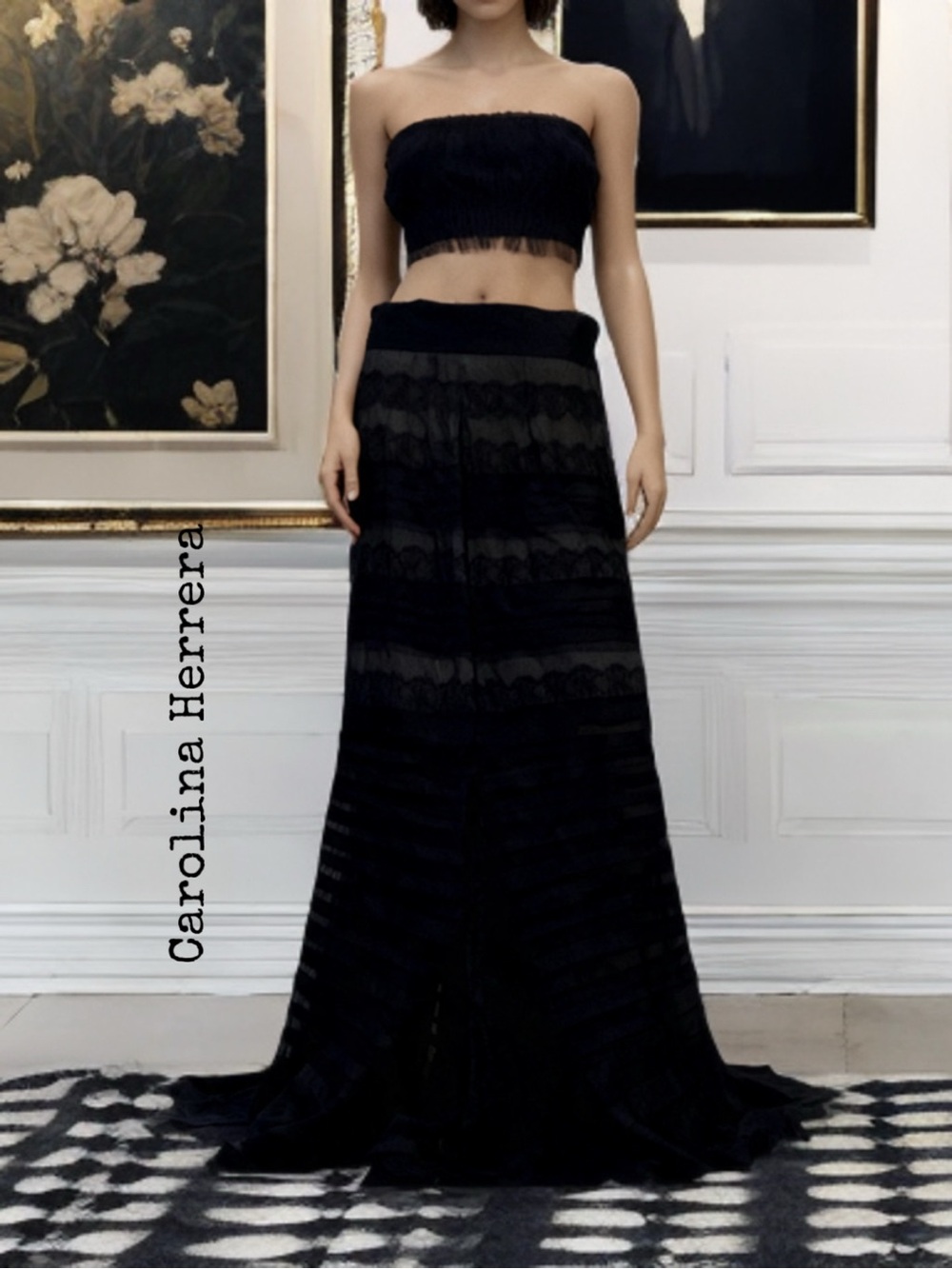 CAROLINA HERRERA 
Dress/Skirt size 8 Silk Ruffled